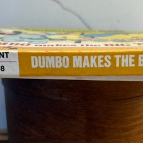 Dumbo Under the Top B & W 8 mm film i orignal box - Picture 5 of 5